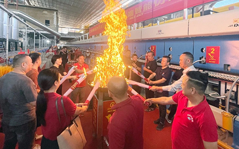 逐“智”前行|辰兴陶瓷高端智能仿古砖整线成功点火